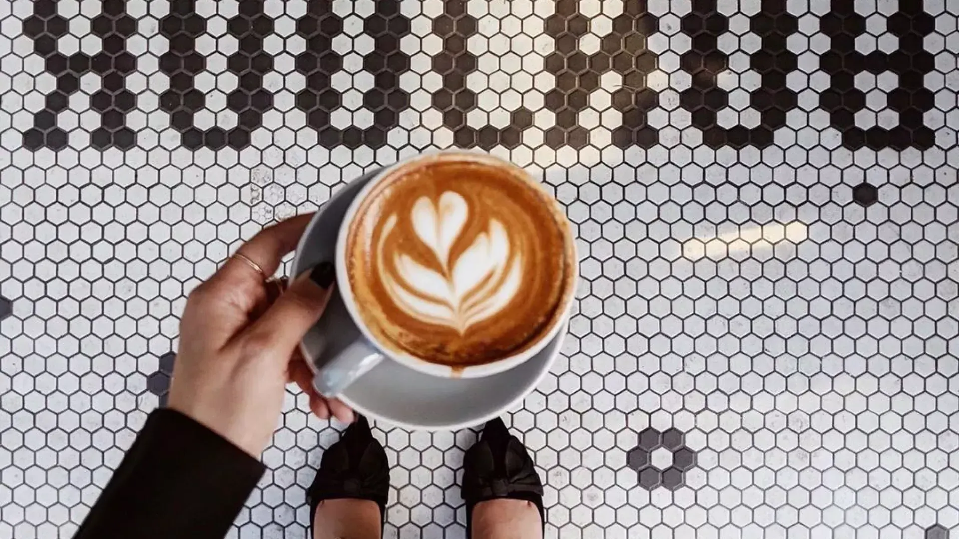 Coffee and a bonjour sign