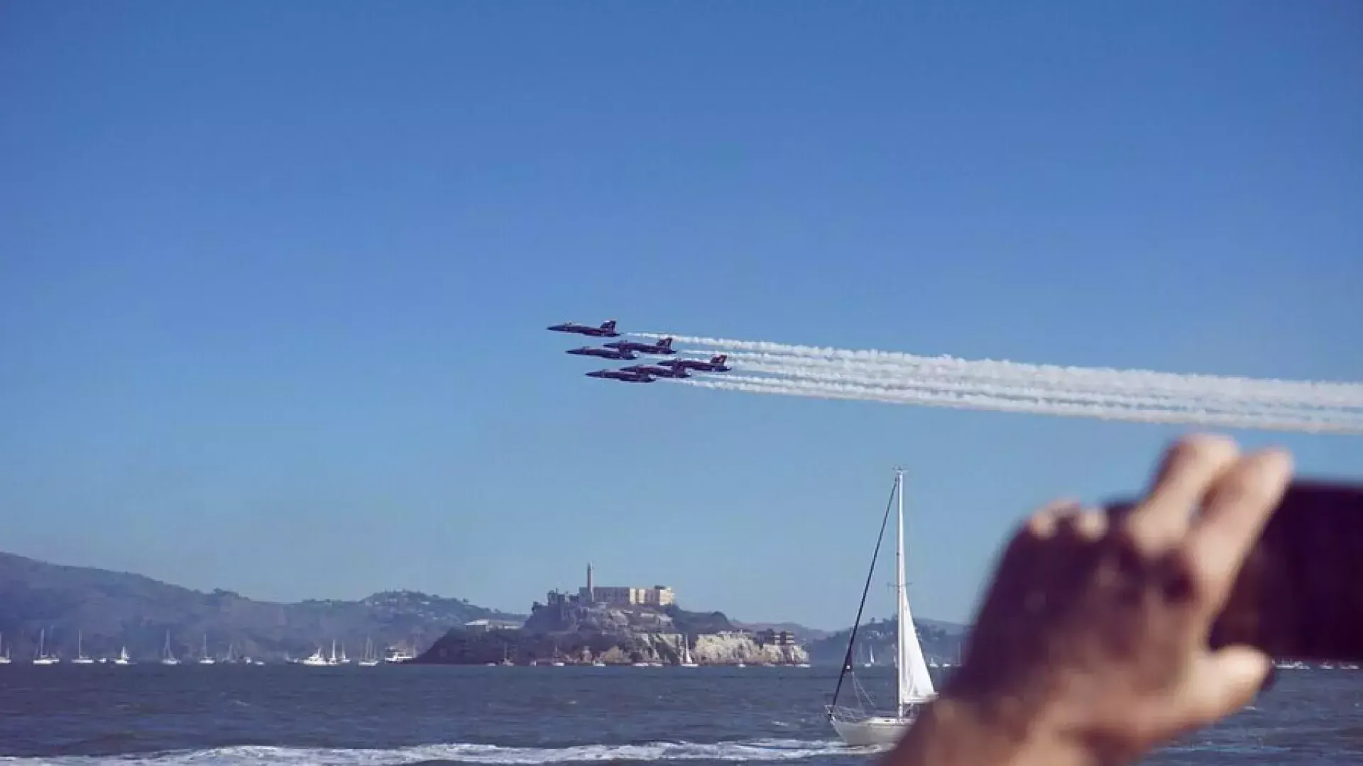 PIER 39에서 Fleet Week 시청하기