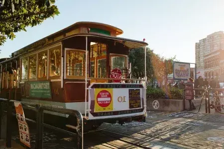 Cable car at Fisherman's Wharf