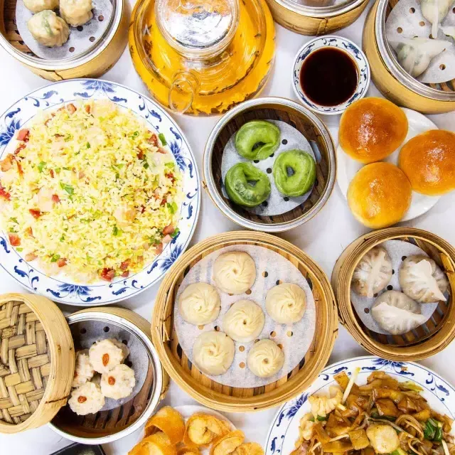 Uma variedade de pratos de dim sum no restaurante Yank Sing, 在贝博体彩app.